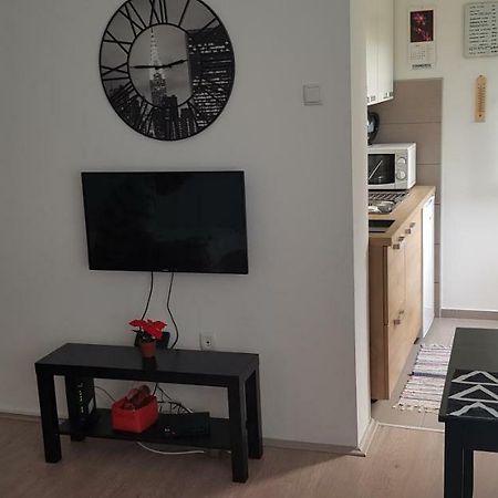 Orhideja Osijek Apartamento Exterior foto