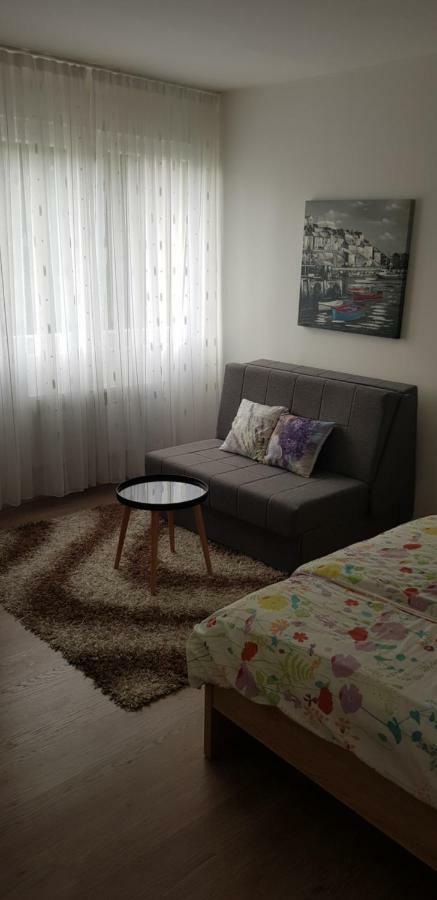 Orhideja Osijek Apartamento Exterior foto